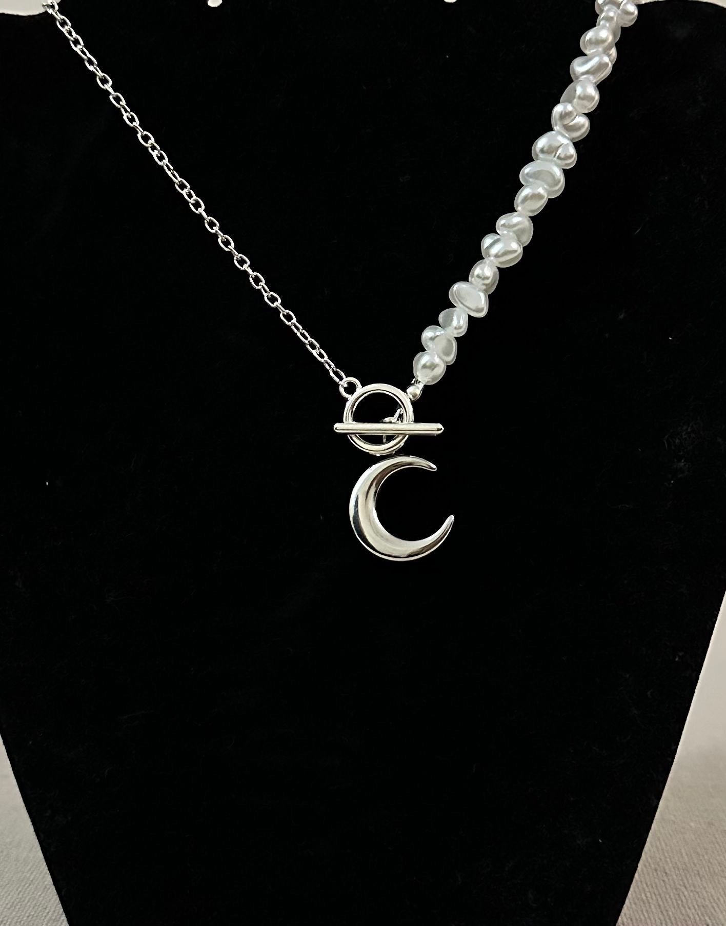 Collar Luna Invernal