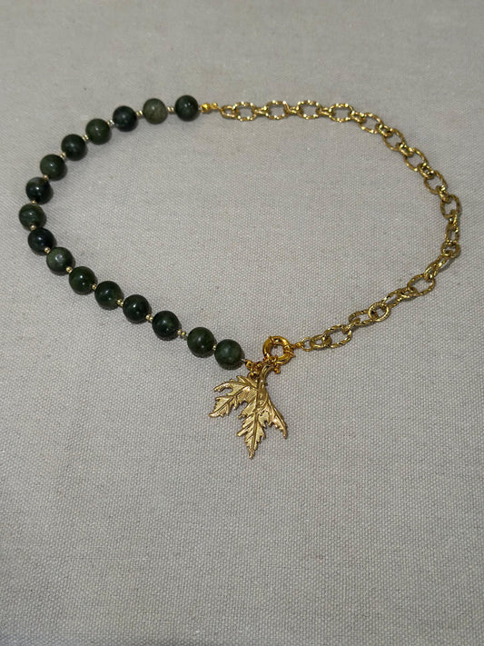 Collar Hoja Esmeralda