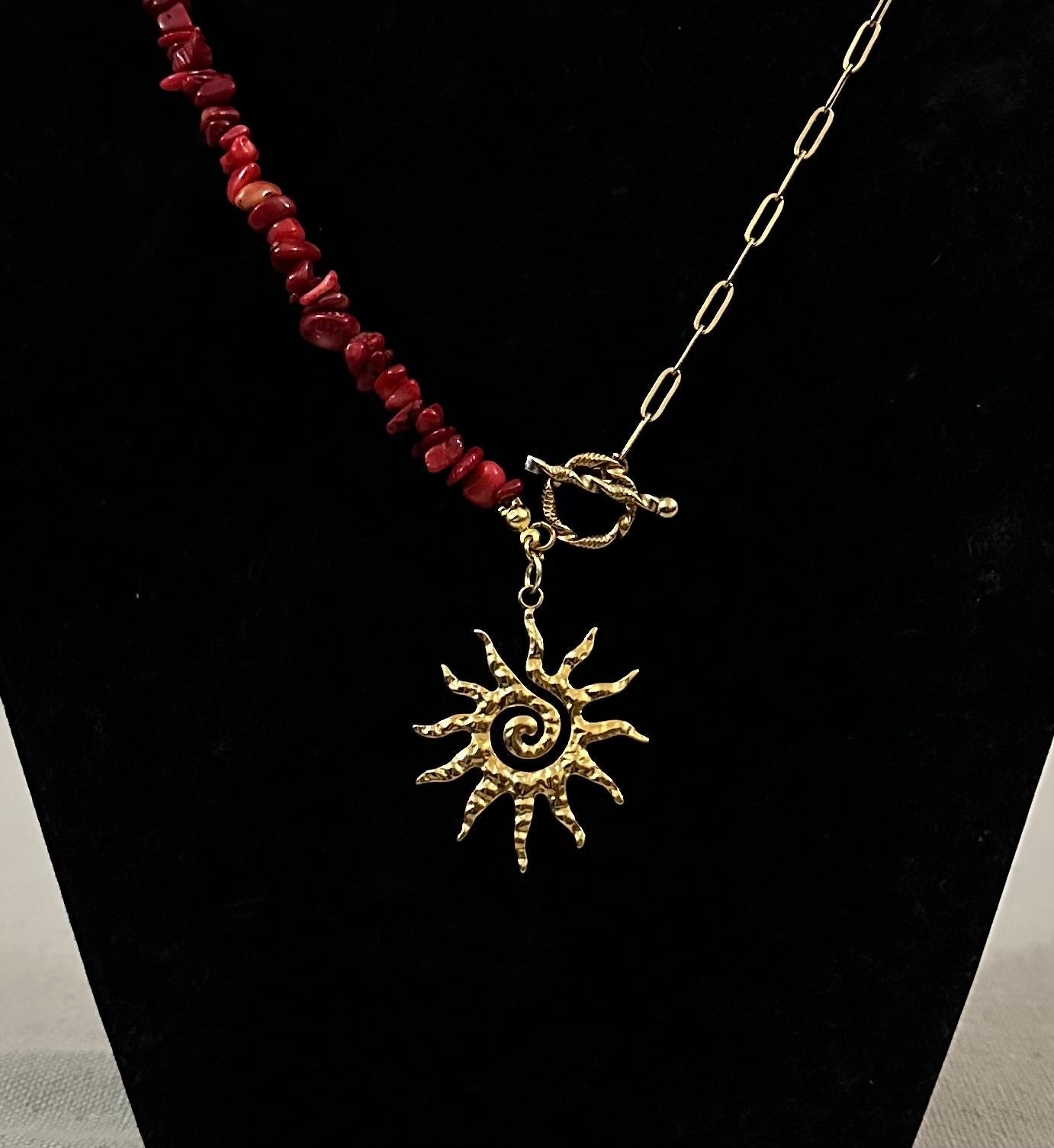 Collar Brillo Carmesí